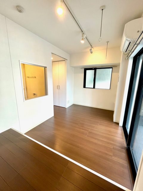 レジディア市谷薬王寺6階 寝室