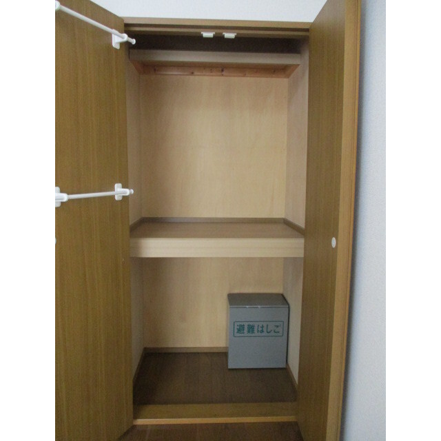 メゾン・ド・西新宿 収納