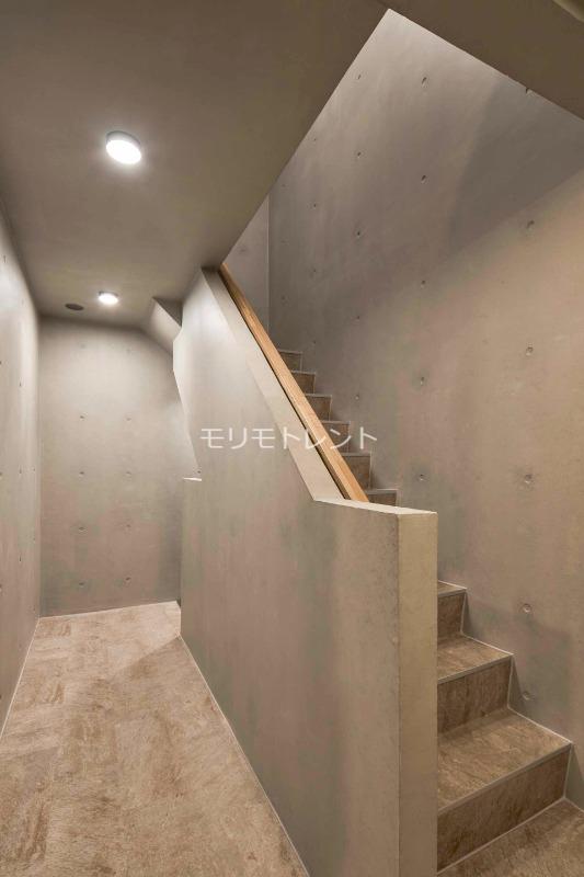 アトリオフラッツ大島3階 共用廊下