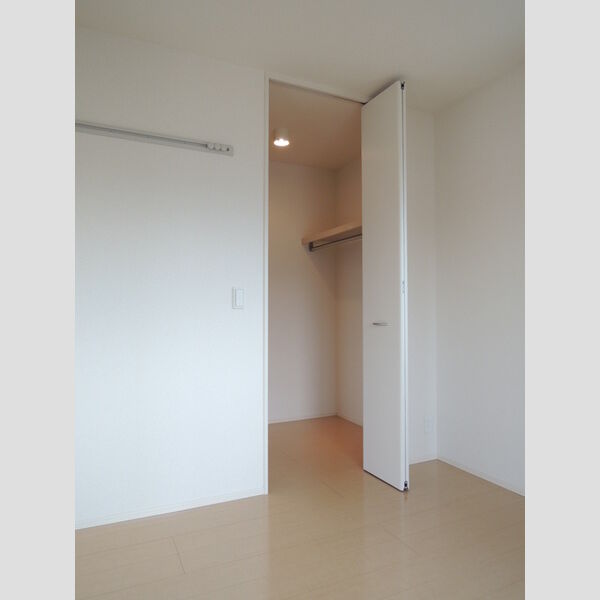 グランドゥール201号室 201　収納