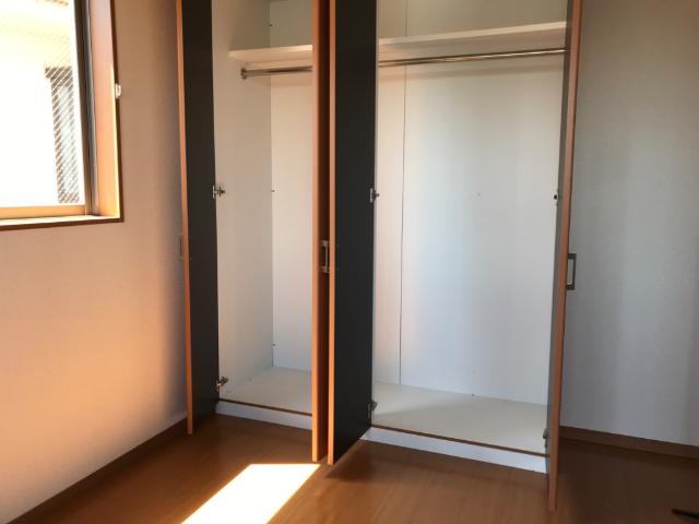 サニーレジデンス クローゼット