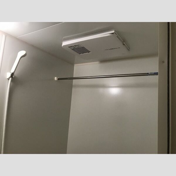 RYM壱番館103号室 浴室換気乾燥機