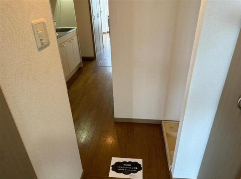 フォルティス 玄関