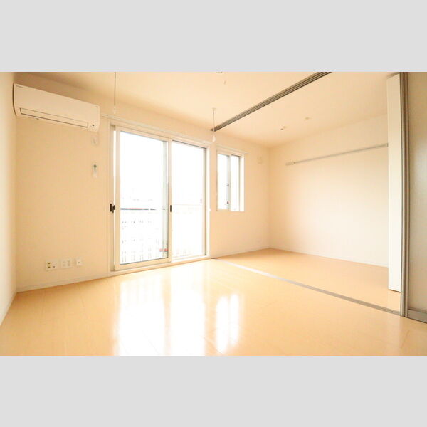 カリーノ　フィオーレ LDK