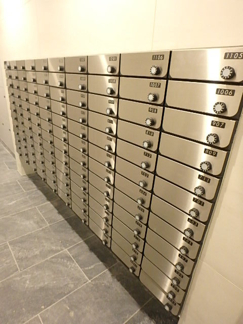 グランド・ガーラ白金高輪2階 集合メールＢＯＸ