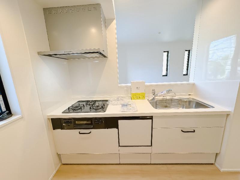 太田窪（南浦和）戸建て３号棟 キッチン