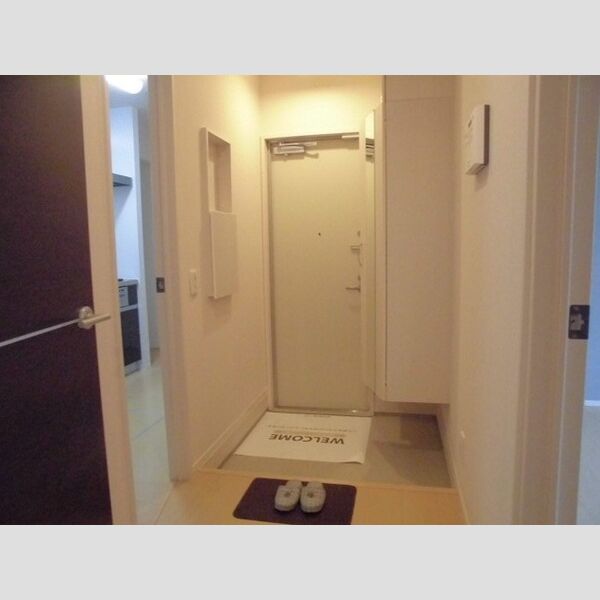 グランイーグルB ■玄関と下駄箱です■