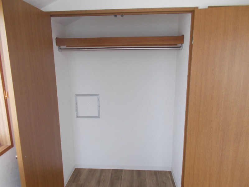 リバーサイドミエ4階 部屋その他