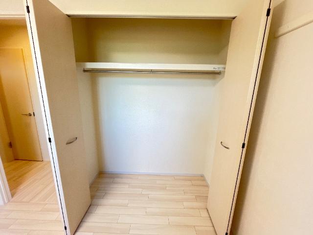 ＫＡＫＩＮＯＫＩ　ＴＥＲＲＡＣＥ クローゼット