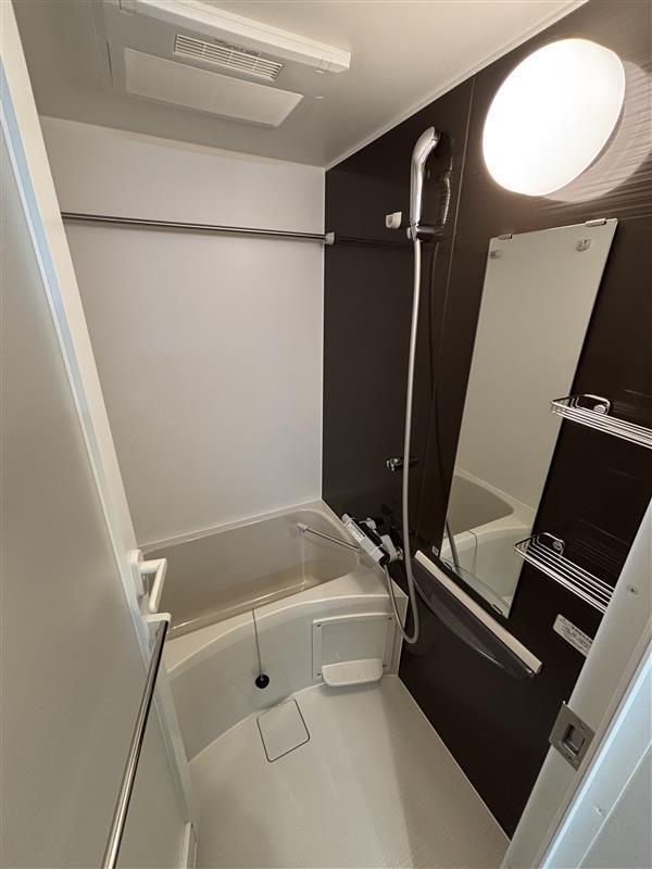 リブリ・セリジエ2階 お風呂