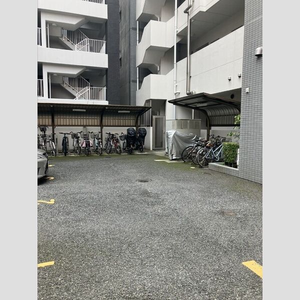 カスタリア住吉Ⅱ0602号室 駐輪場