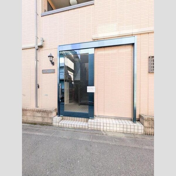 エクレール102号室 エントランス