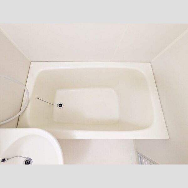 ハイムカメリア102号室 浴槽