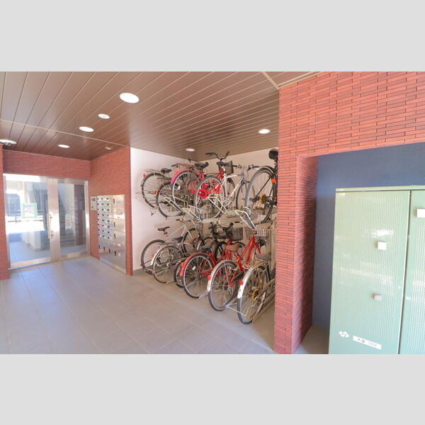 SINCERE東大宮(サンセールヒガシオオミヤ)601号室 駐輪場