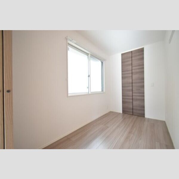 D-room浜町102号室 居室