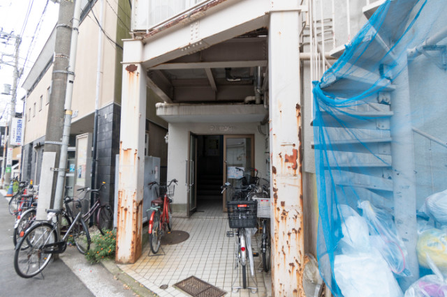 マルセンビル エントランス