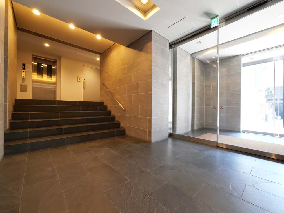 COURTYARD洗足4階 外観