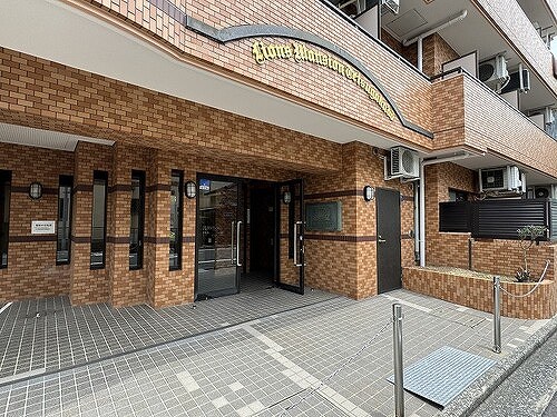 ライオンズマンション哲学堂０３０３号室 エントランス