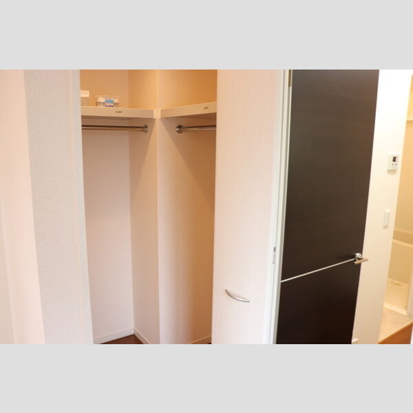 アクシス・ウィルⅡ ウォークインクローゼット