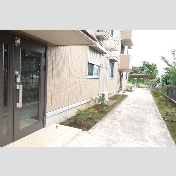 スカイタウン塚田 外通路