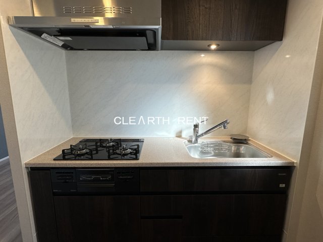 コンシェリア目黒本町 ＴＨＥ ＲＥＳＩＤＥＮＣＥ4階 3口ガスコンロ/シンクが大きく使いやすい設計