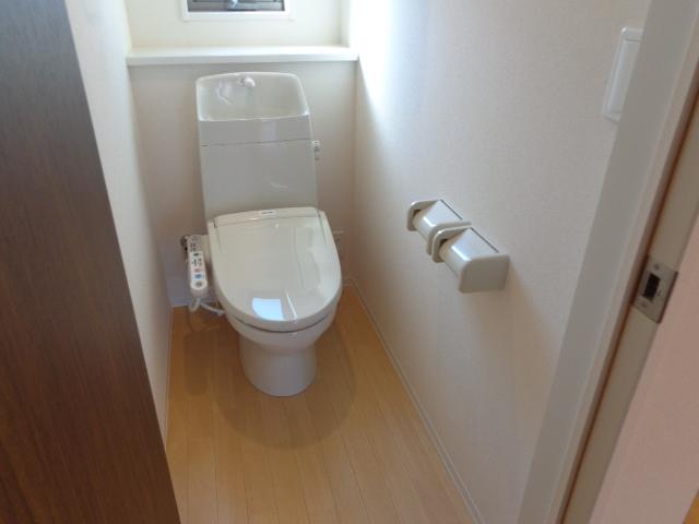 グランドゥール・メイ00102号室 シャワー付トイレ