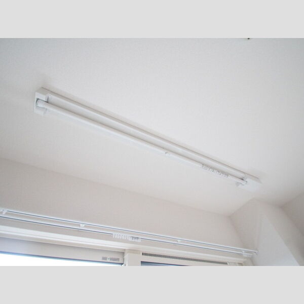 BLESS昭島　A303号室 室内物干し♪