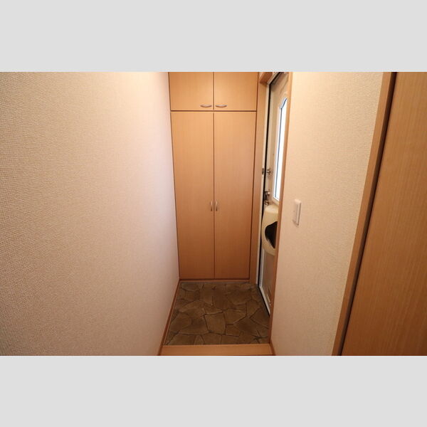 カンパーニュ　C203号室 玄関