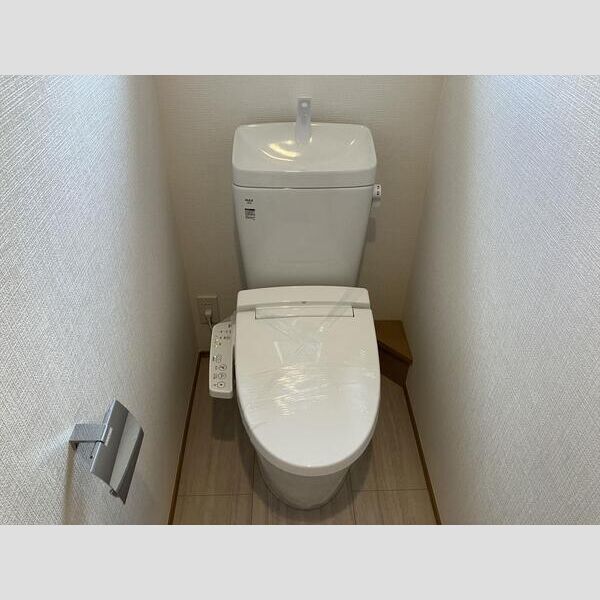 マイホームネクスト柏松ケ崎　2号棟 トイレ