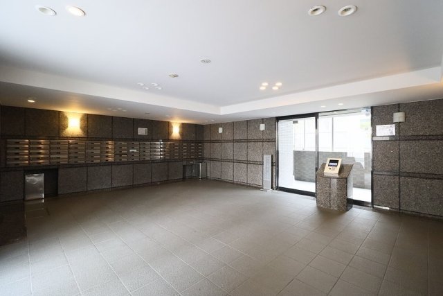 ルーブル多摩川参番館 エントランス