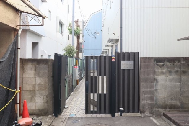 バーミープレイス都立大学201号室 エントランス