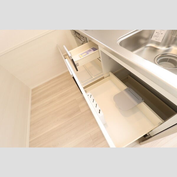 TORISIA YH キッチン　収納
