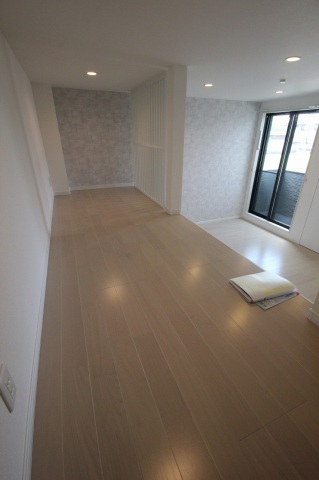 ＣＢ浦和美園エルジュ1階 部屋その他