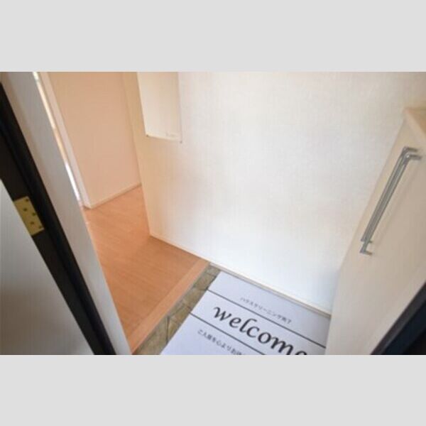 ガーデンヒルズ　EAST 玄関