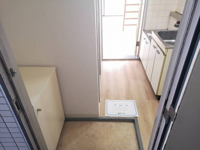 葵マンション(E-173)2階 玄関