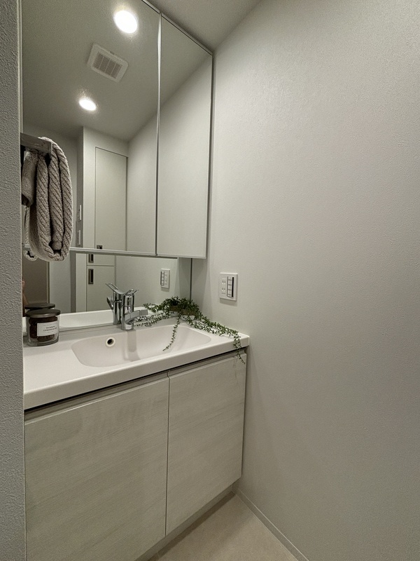 ONE ROOF RESIDENCE NISHINIPPORI7階 参考写真