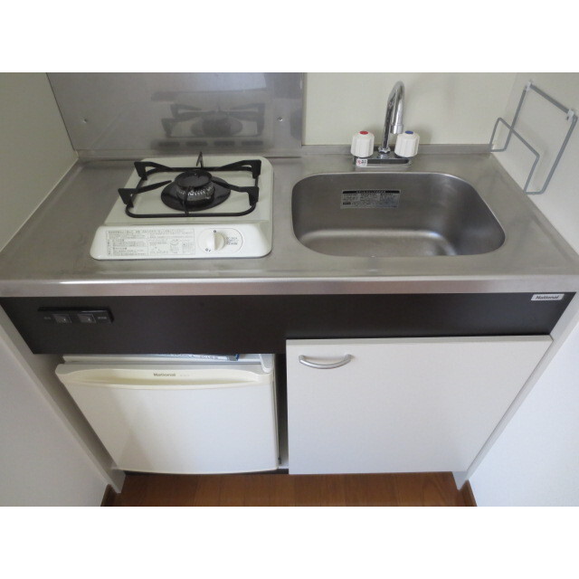 ラ・カーサ・ピッコラ キッチン