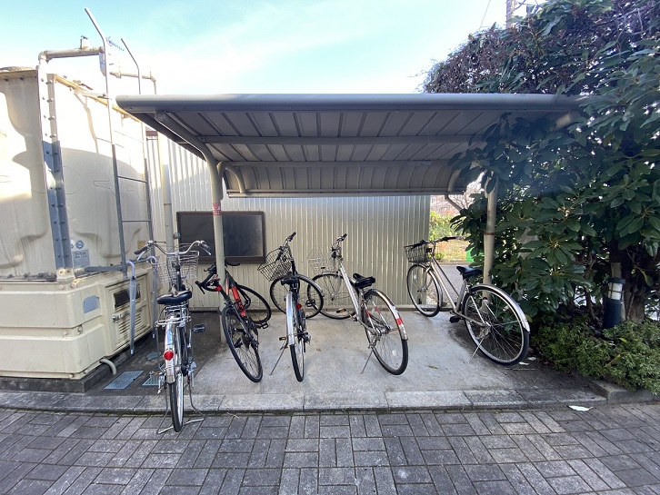 レオパレスエクセレント202号室 駐輪場