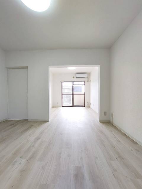 砧サンハイム3階 リビング