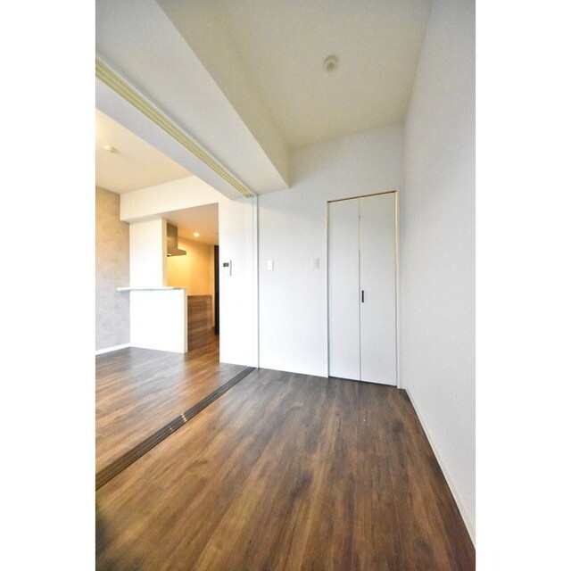 CRESCENT COURT0319号室 内観