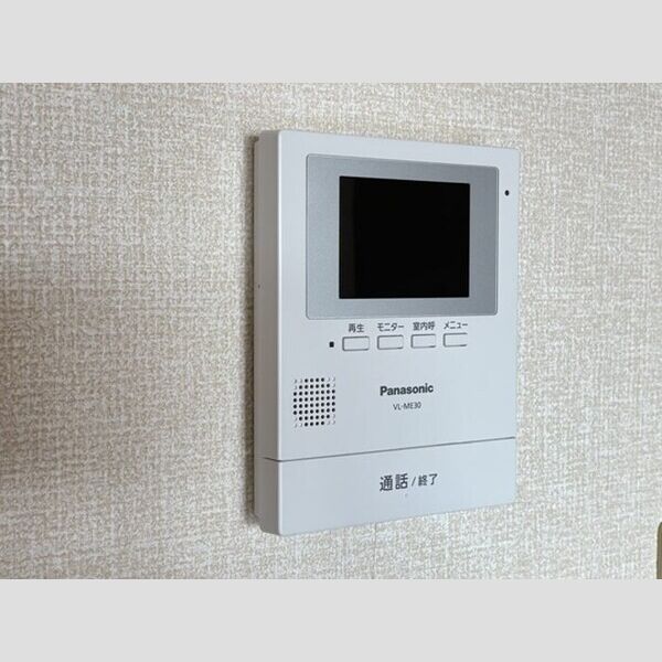 パインツリーコート402号室 モニター付きインターホン
