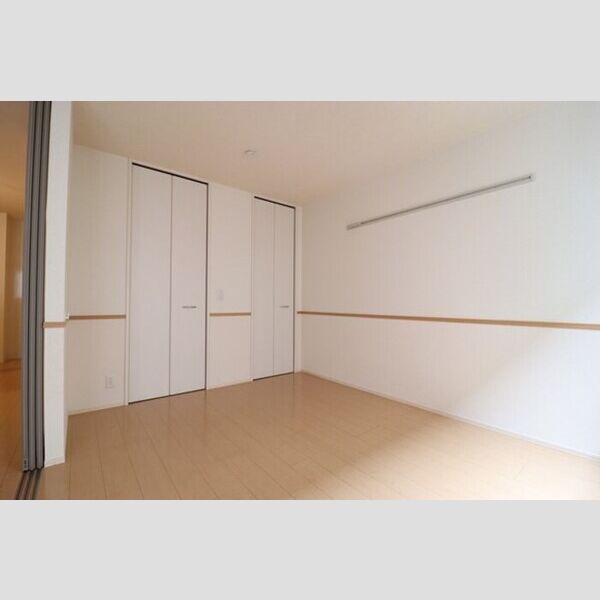 グランシャリオ　B102号室 洋室　6帖