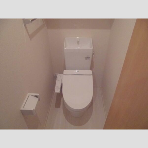 スターチア東金町 温水洗浄暖房便座