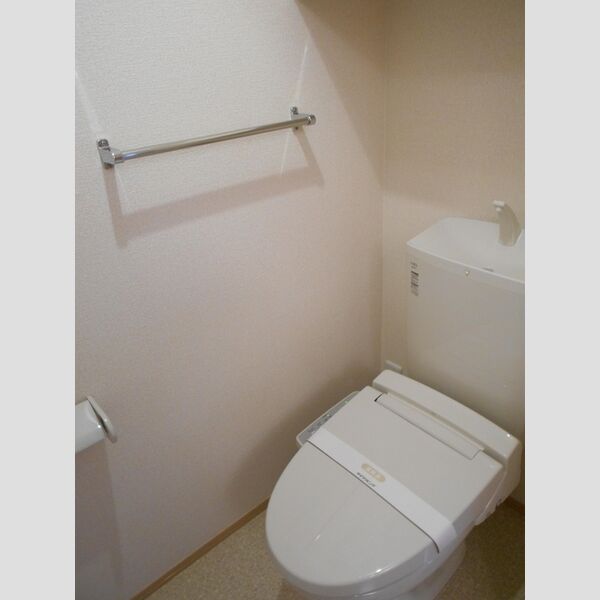 ヴィルクレール　Ⅱ202号室 温水洗浄暖房便座