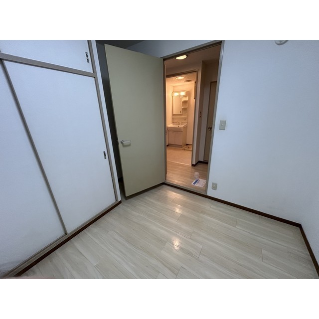 ホワイトパレス大宮206号室 内観