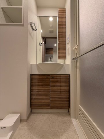 ガーラ行徳グランドステージ4階 洗面