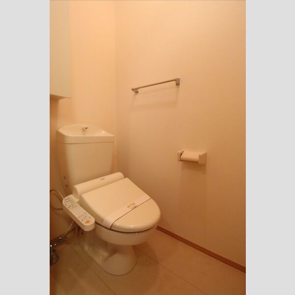 I.ヴィレッジ　WEST トイレ