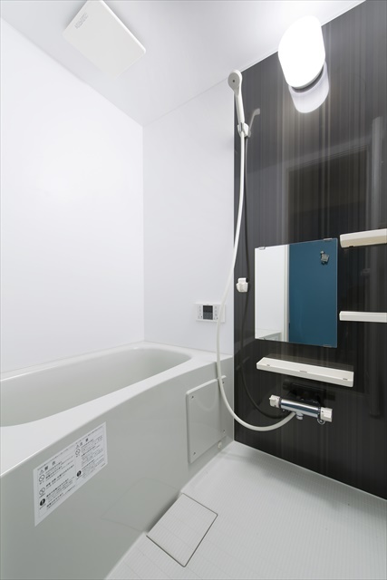 Ｃａｌｍａｔｏ1階 バストイレ別　追炊き