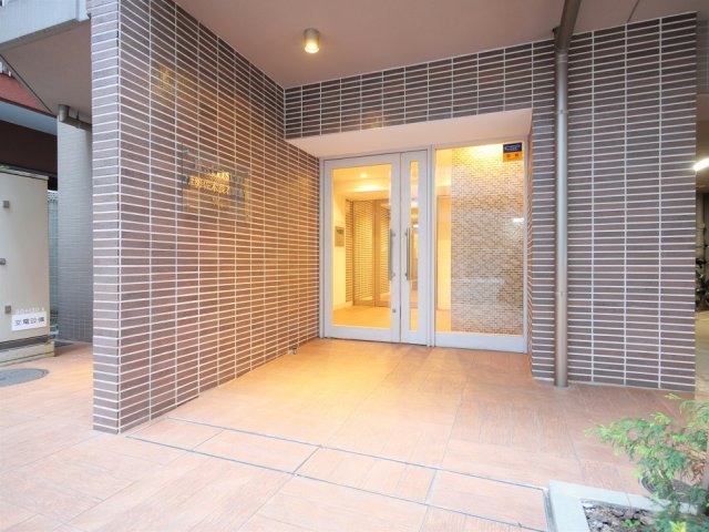 ラフィスタ伊勢佐木長者町駅前ウエスト10階 外観