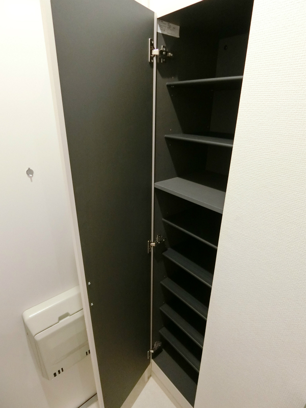 リブリ・Felice 荻窪 玄関